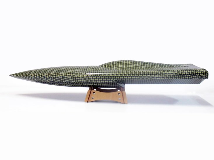 (image for) 650mm (25-1/2") Kevlar / Carbon Composite Mono One Hull