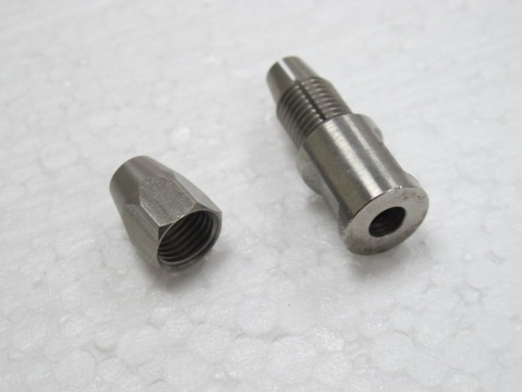 (image for) Flex Collet for 5mm Un-Thread Motor Shaft to 3/16" Cable Shaft