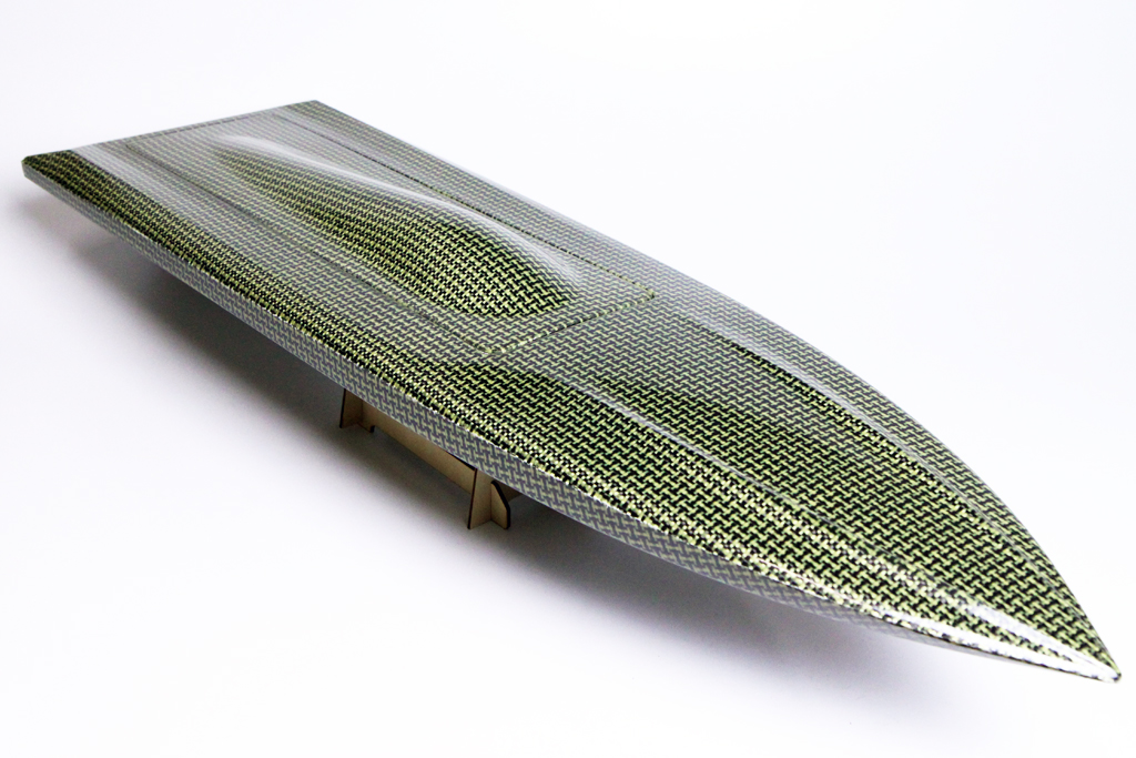 Single-sided kevlar-carbon fiber plate with epoxy resin - 1000 x 600 x 1 mm.