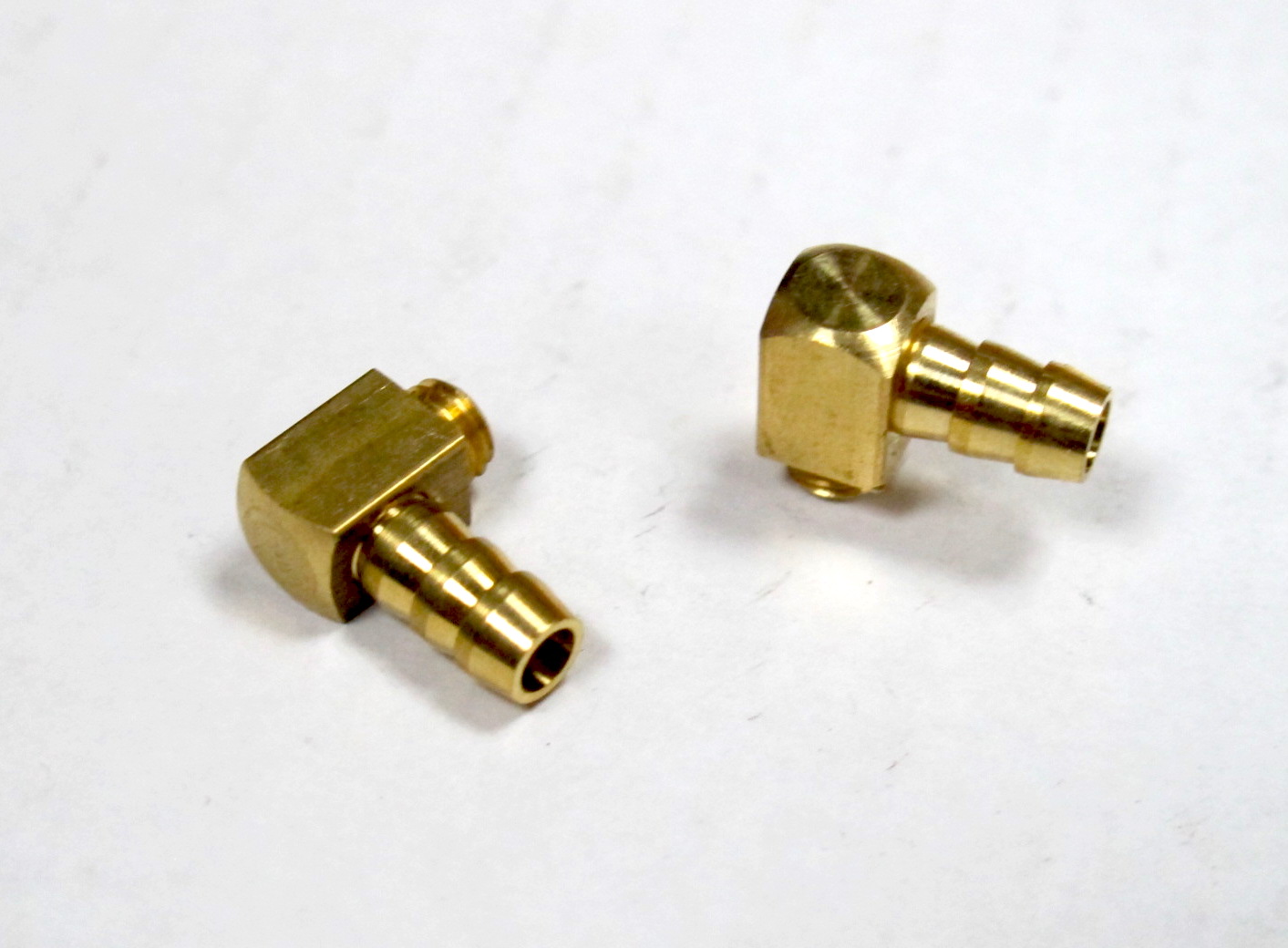 (image for) M5 Threaded 90 Degree Brass Water Fittings x 2 units